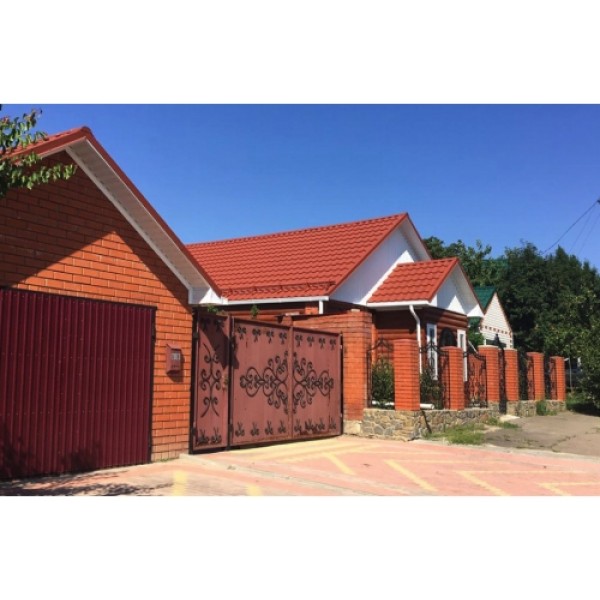 ГРАНД ЛАЙН Металлочерепица Квинта плюс (Kvinta plus) 0,5 Satin Matt RAL 8004 терракота 245619